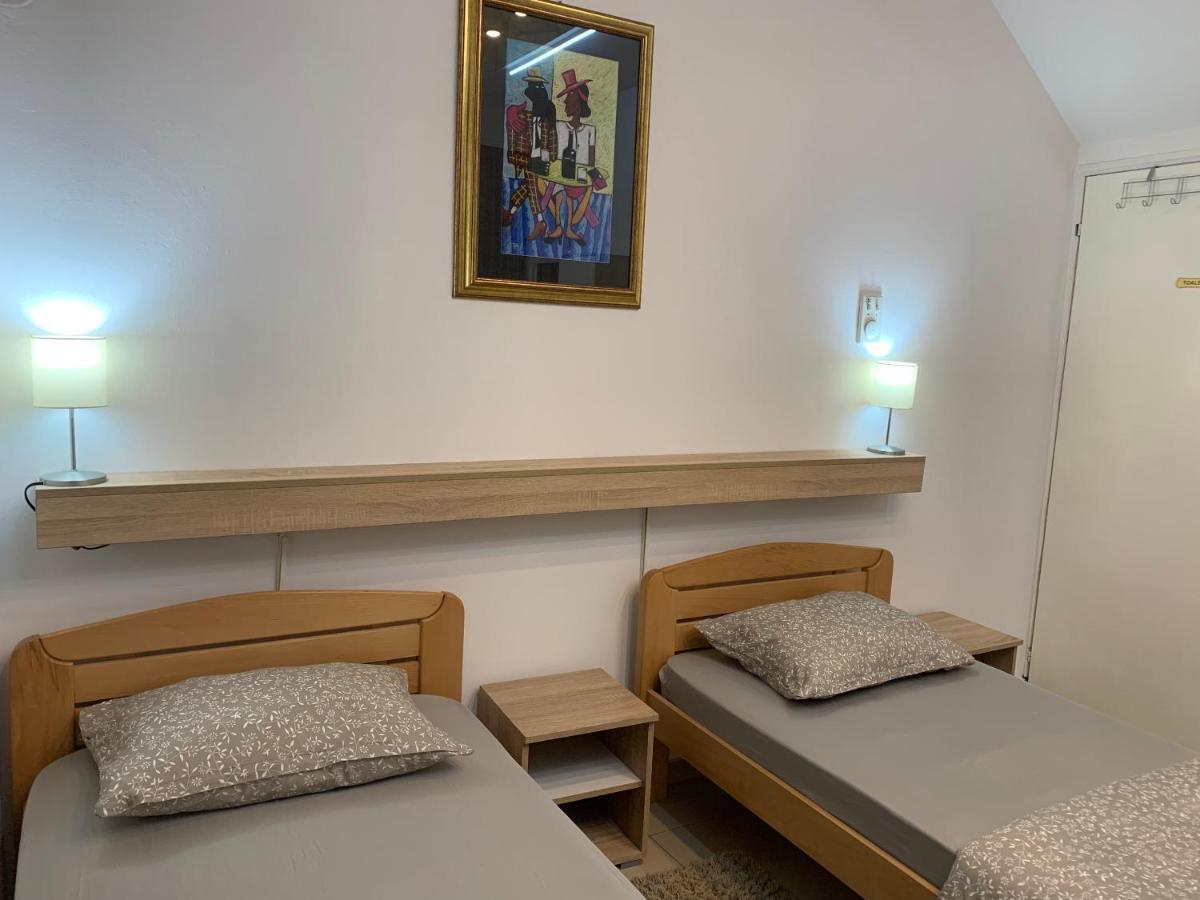 Guesthouse Vladimir & Ana Pancevo Luaran gambar